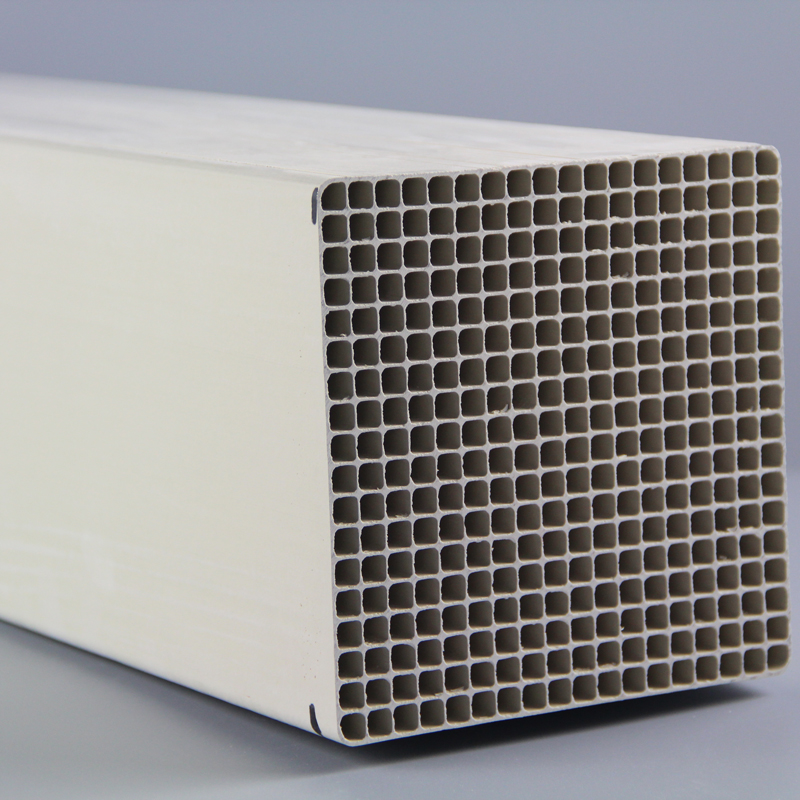 脫硝催化劑在多少溫度下運行？scr脫硝催化劑的主要成分有哪些？