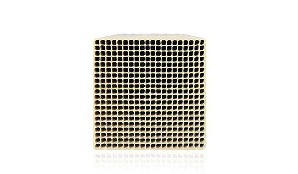 脫硝催化劑主要成分是哪些？基本原理是什么？